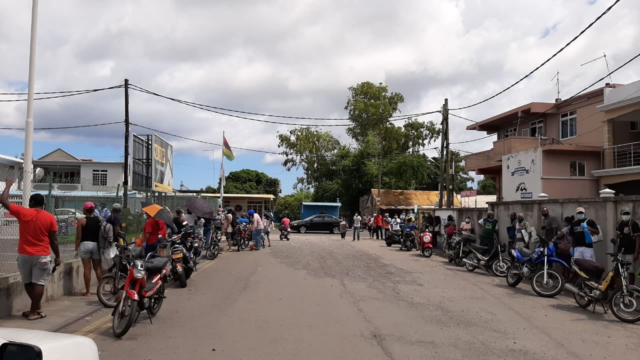 Réouverture des supermarchés, supérettes et boutiques