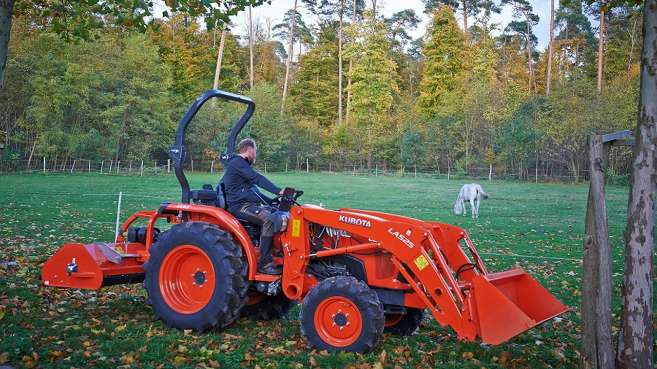 Scomat présente tout son segment transport : des autobus aux camions en passant par les tracteurs.