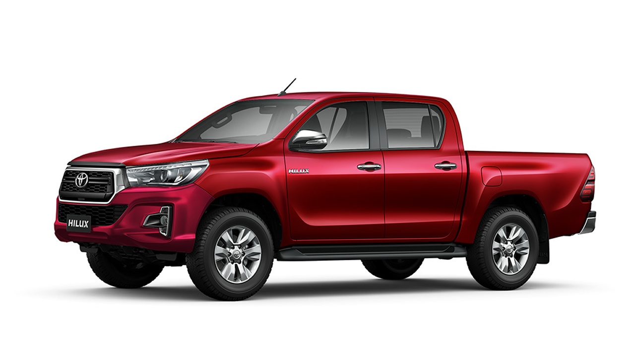 Une édition spéciale du Toyota Hilux est exposée.