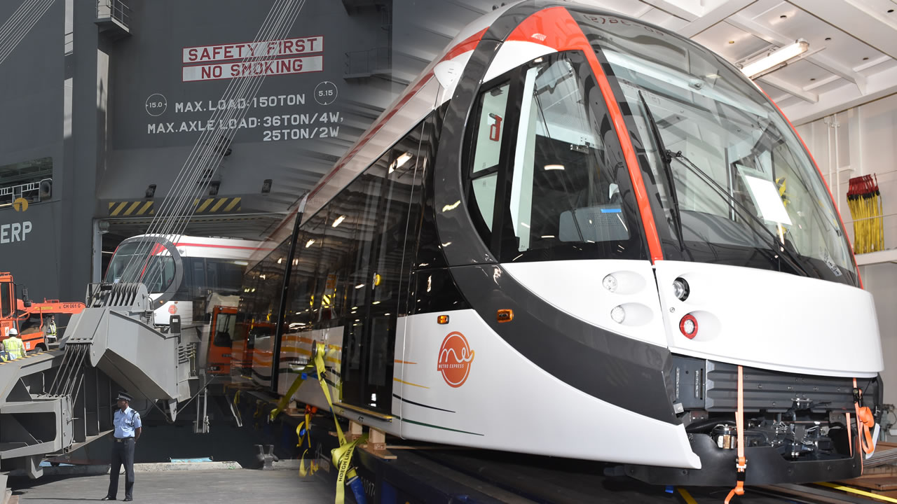 Un premier train du Metro Express est arrivé le jeudi 4 juillet.