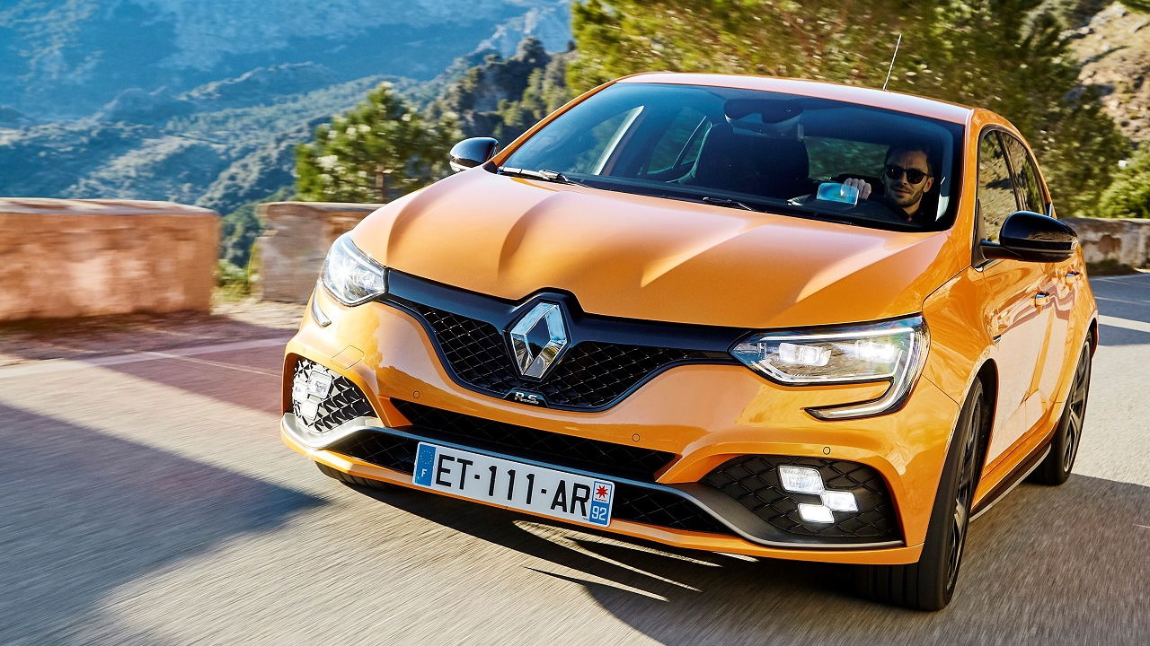 La Renault Megane R.S. attire les regards chez Leal & Co. Ltd. 