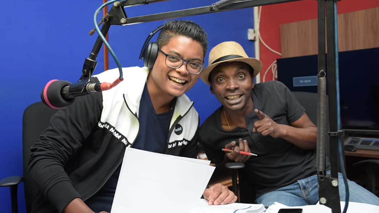 Brandon et Ton Simon amusent les auditeurs de Radio Plus chaque matin.