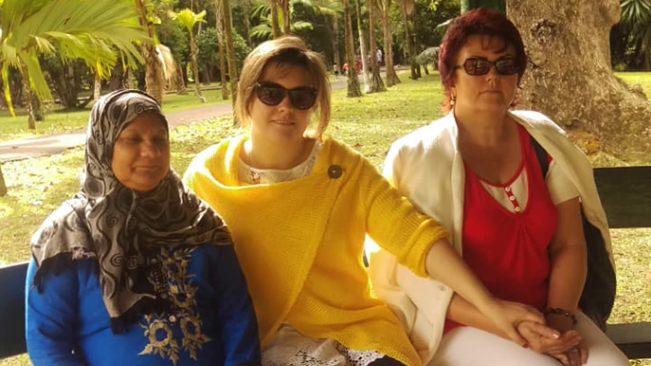 Gitana with her mother and mother-in-law.