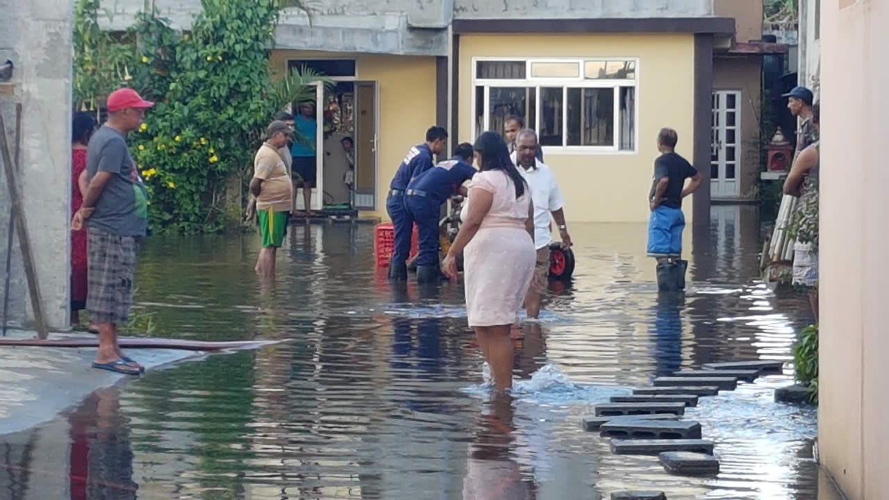 Le Fonds de solidarité nationale intervient également pour venir en aide aux personnes victimes de catastrophes naturelles.