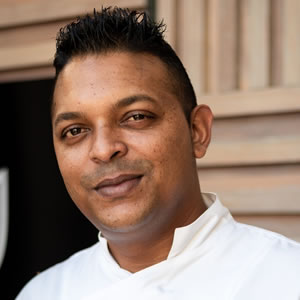 Chef Ritesh Dawoojee du Long Beach.