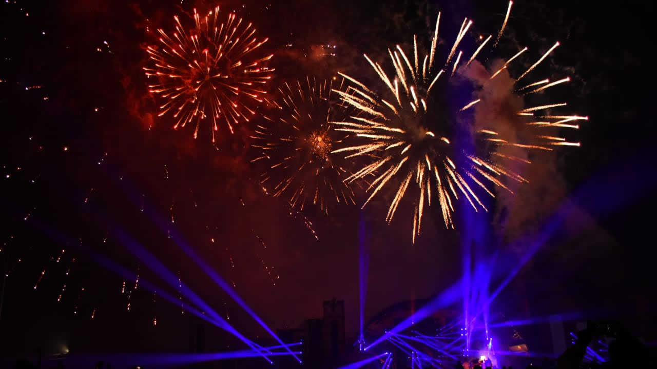 Un feu d’artifice pour un baisser de rideau  en apothéose.