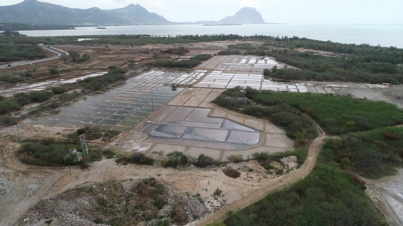 Vue panoramique sur les Salines Koenig.