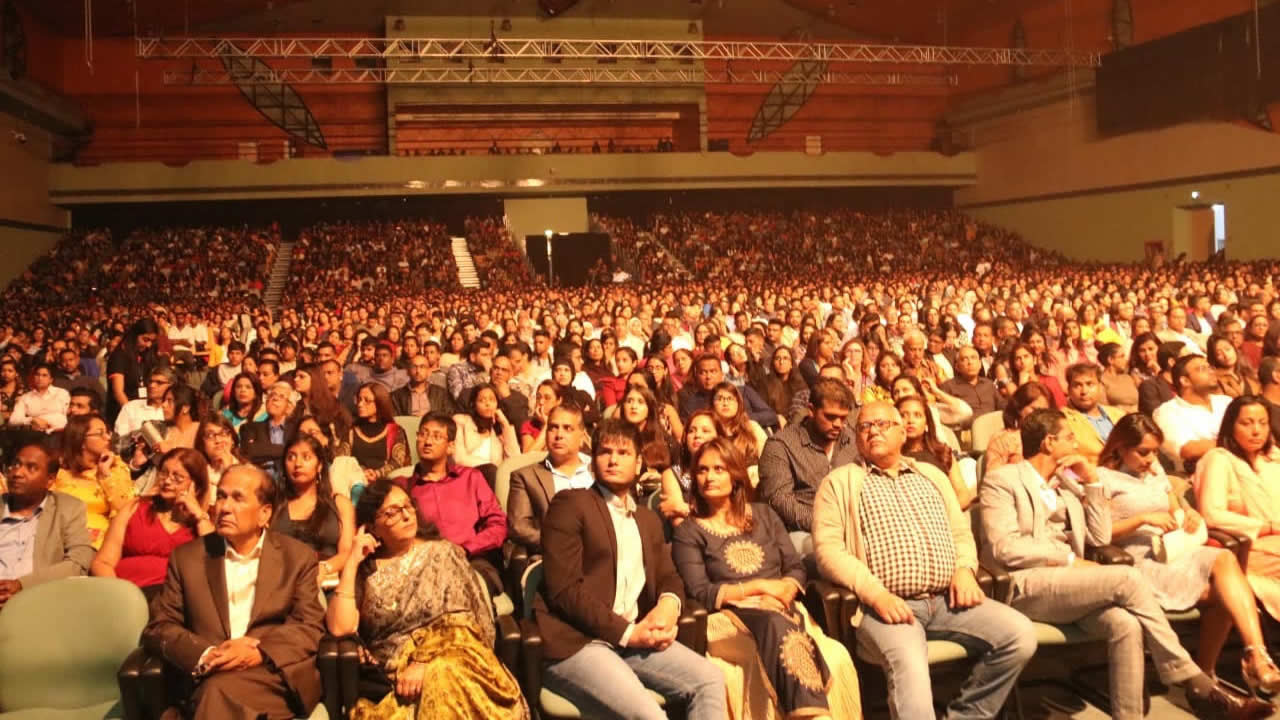 Salle comble pour ce concert unique de l’illustre chanteur.