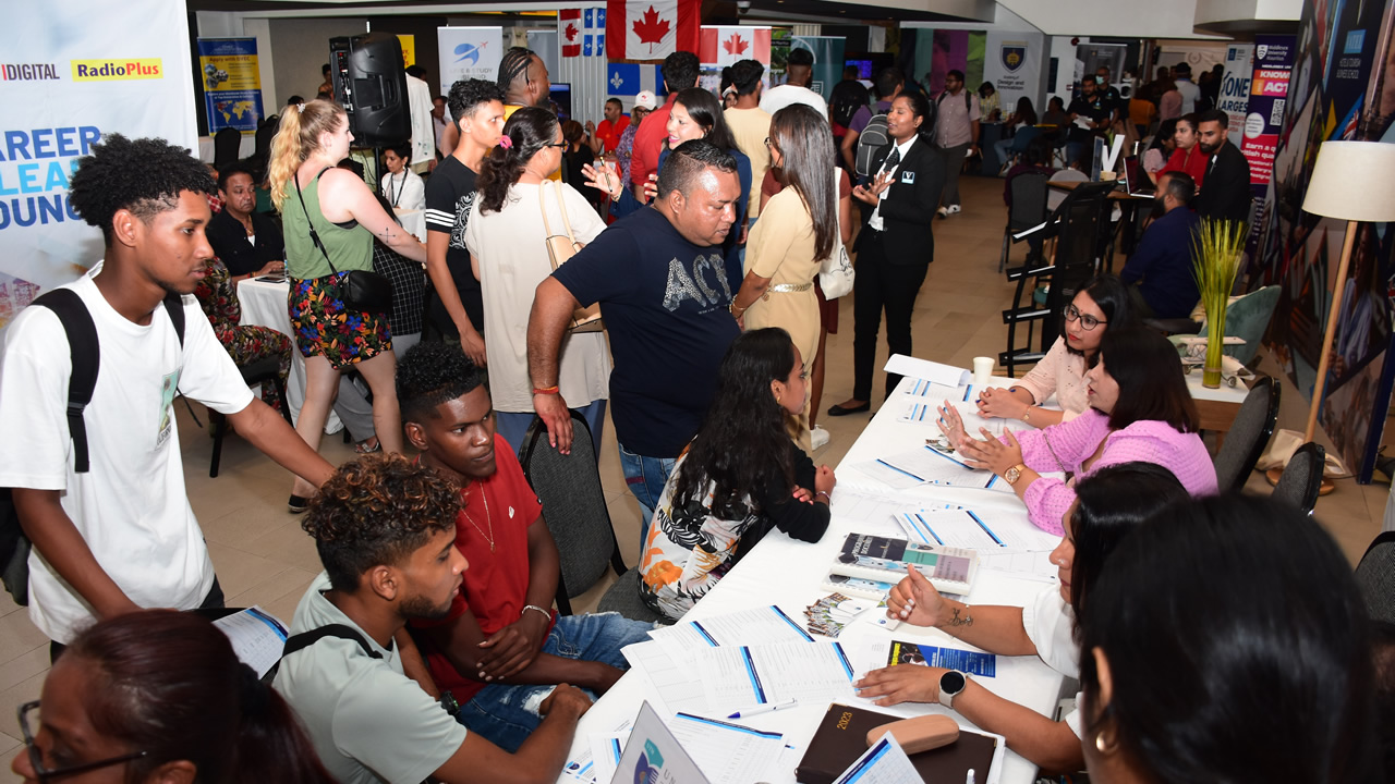 Les visiteurs ont été nombreux vendredi pour le premier jour du Career & Learning Lounge.