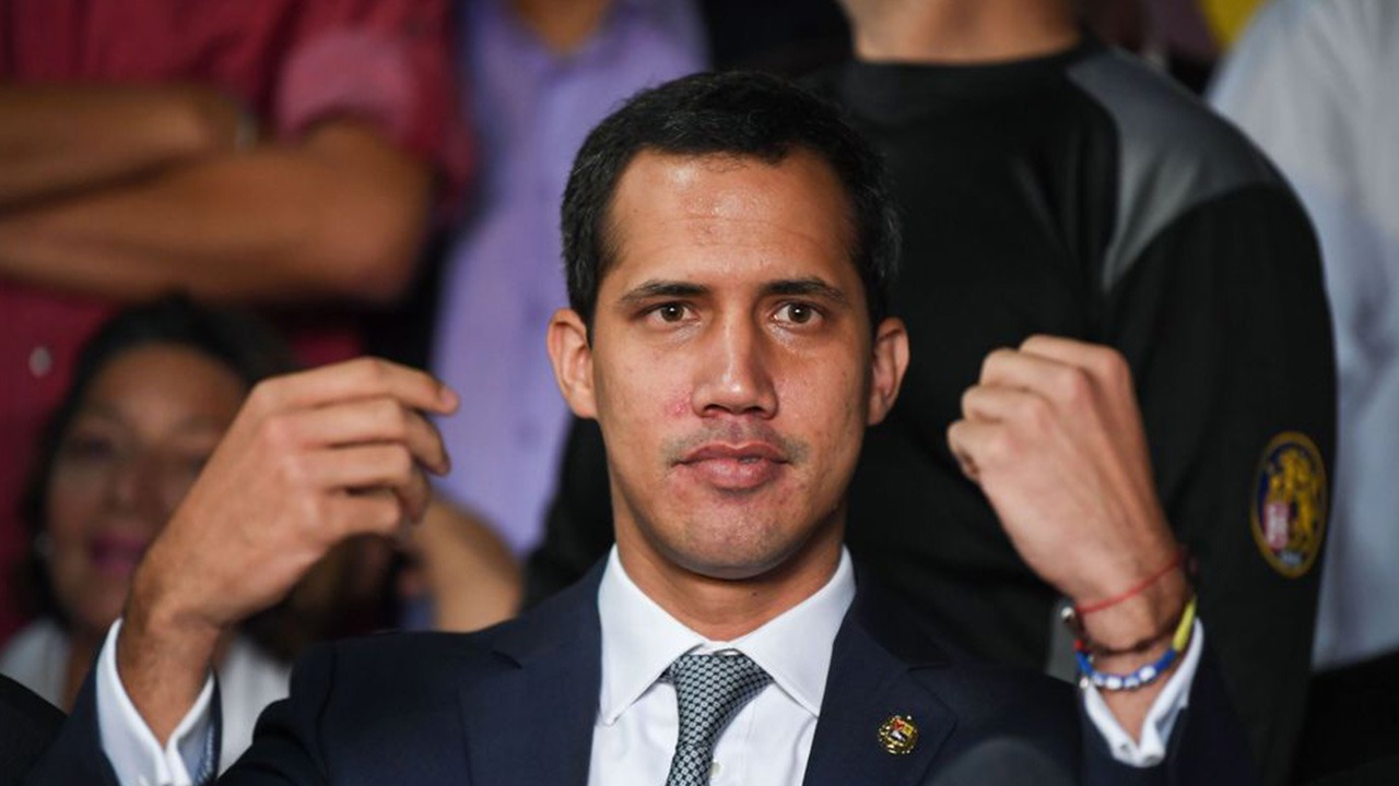 L'opposant, Juan Guaido 